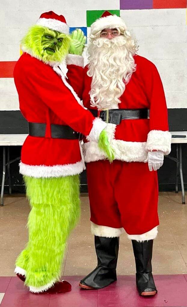 Breakfast with Santa and the Grinch - The Greenville Advocate | The ...